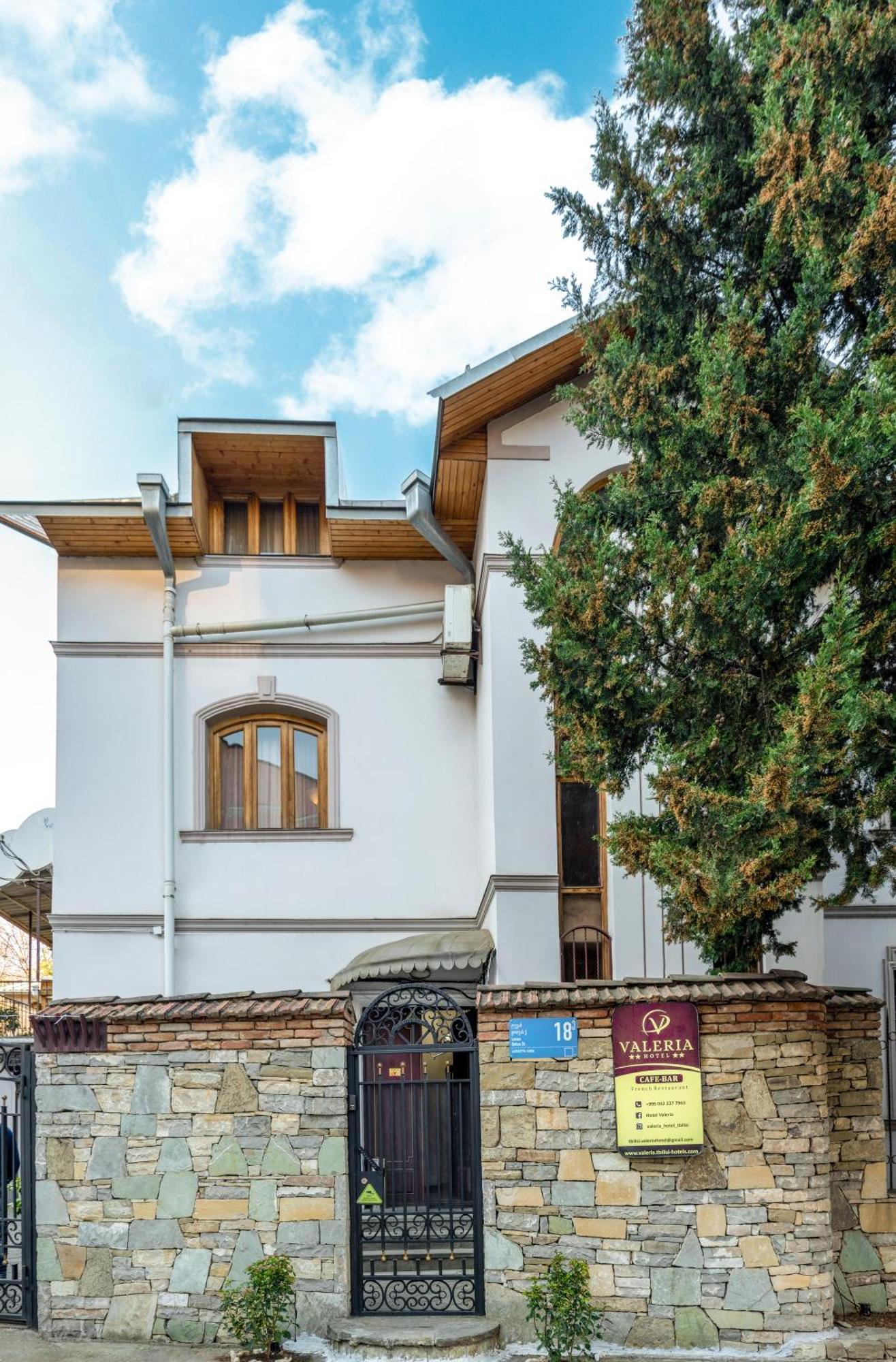 Valeria Hotel Tbilisi Exteriör bild