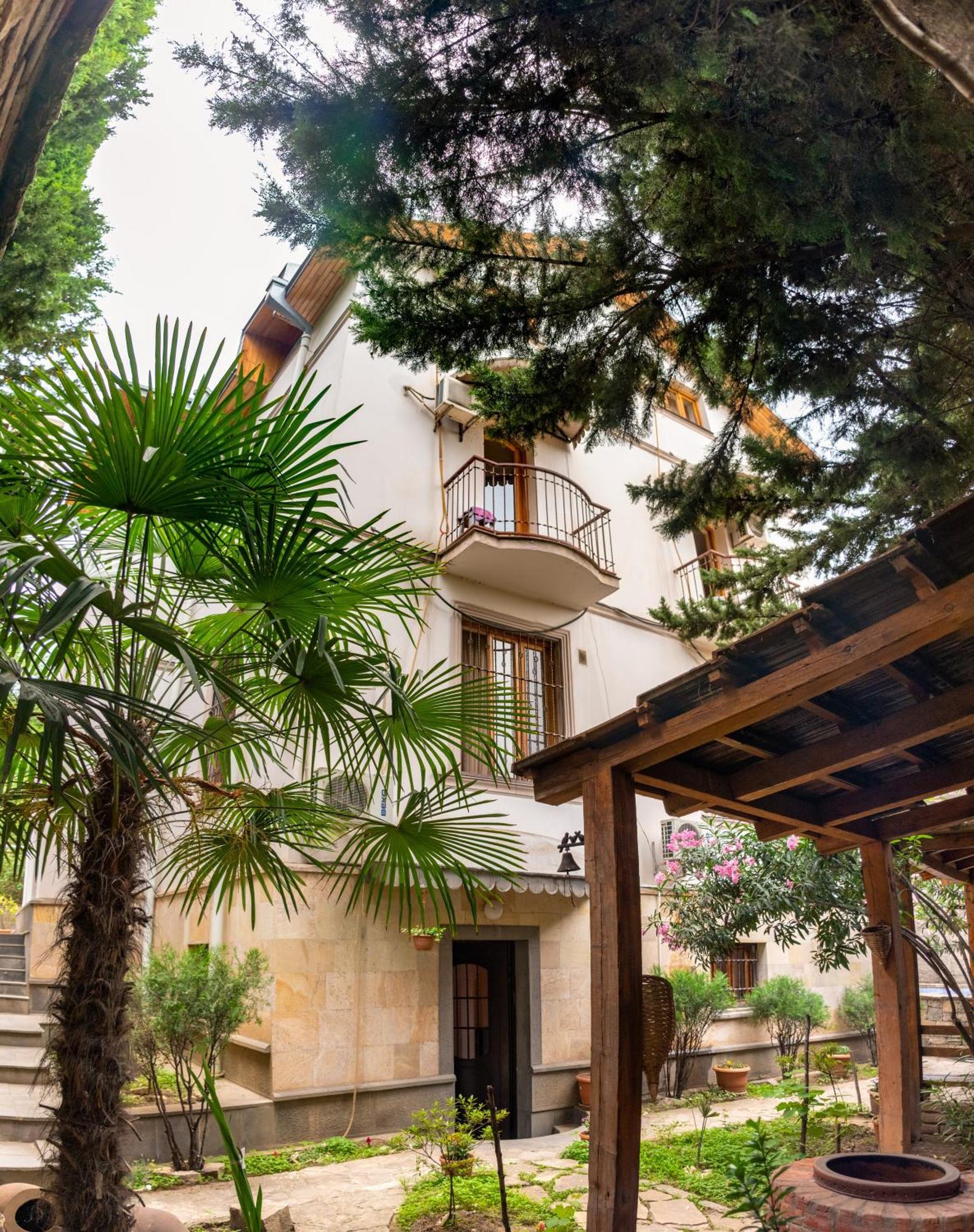 Valeria Hotel Tbilisi Exteriör bild